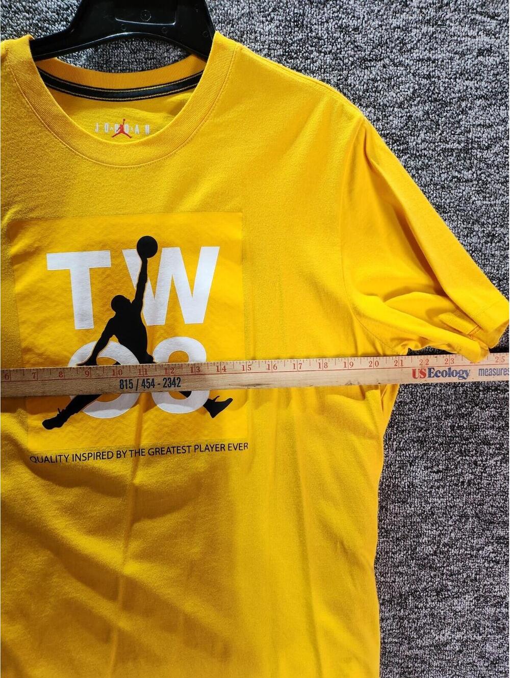 Jordan Jumpman TW 93 Graphic Men's Yellow Crew Neck Short Sleeve T-Shirt Size L - Picture 4 of 10